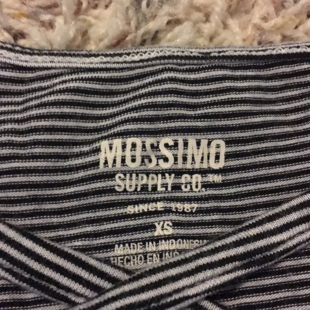 Striped top - Picture 2 of 2